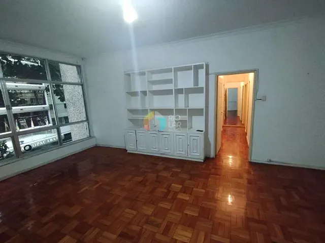 Apartamento com 120m² 3 quartos e 2 banheiros, à venda, no bairro Copacabana em Rio de Janeiro