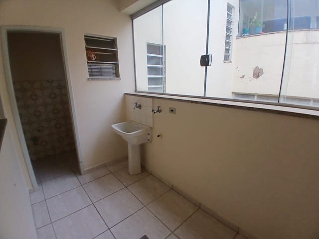 Apartamento 3 quartos e 1 banheiro, para alugar, no bairro Parque das Nações em São João da Boa Vista