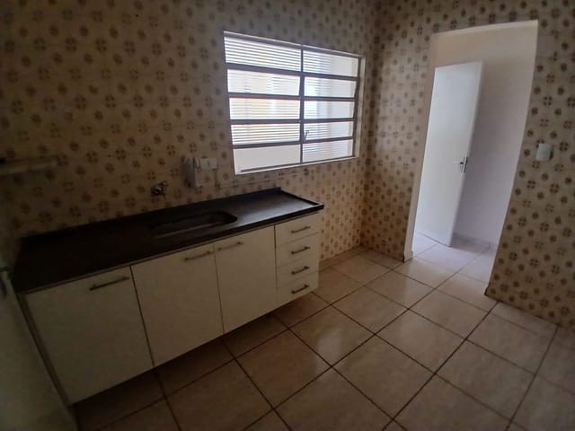 Apartamento 3 quartos e 1 banheiro, para alugar, no bairro Parque das Nações em São João da Boa Vista