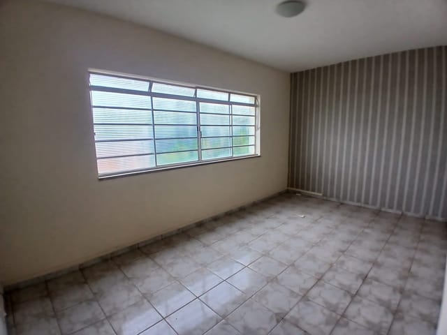 Apartamento 3 quartos e 1 banheiro, para alugar, no bairro Parque das Nações em São João da Boa Vista