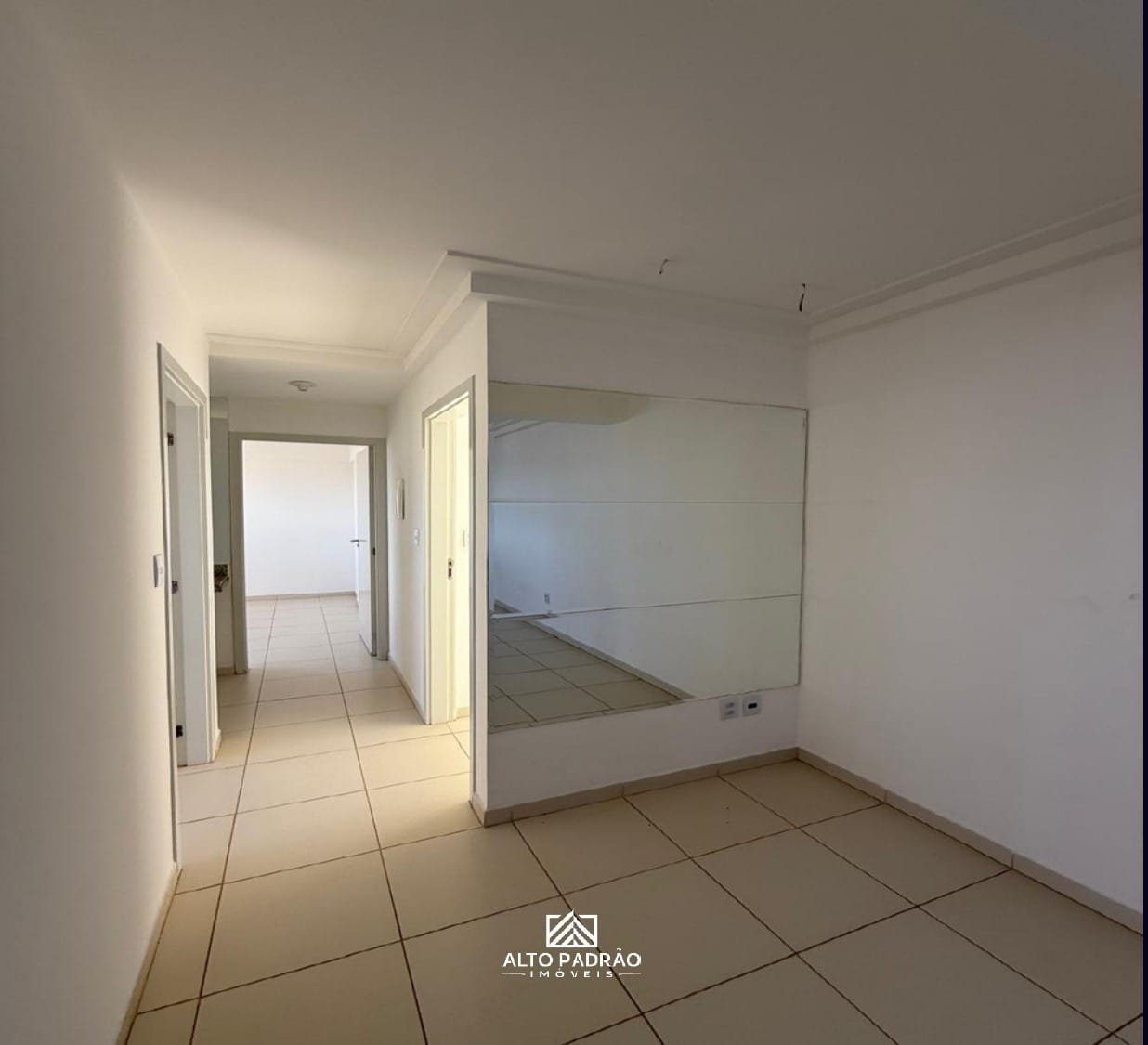 Apartamento à venda com 3 quartos, 73m² - Foto 4