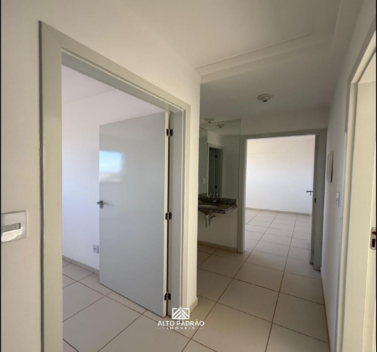 Apartamento à venda com 3 quartos, 73m² - Foto 5
