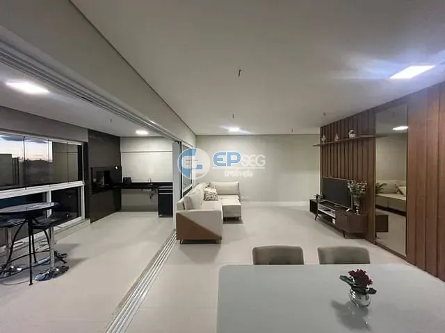 Apartamento 3 quartos e 5 banheiros, à venda, no bairro Centro em Cambé
