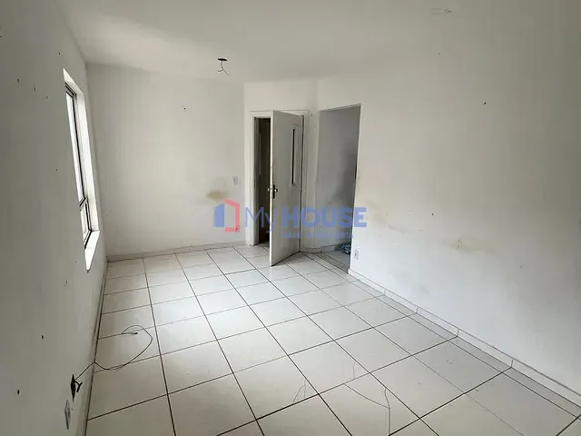 Apartamento 2 quartos e 2 banheiros, à venda, no bairro Nossa Senhora da Vitória em Ilhéus