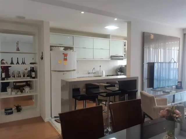 Apartamento com 10m² 3 quartos e 2 banheiros, à venda, no bairro Gleba Palhano em Londrina
