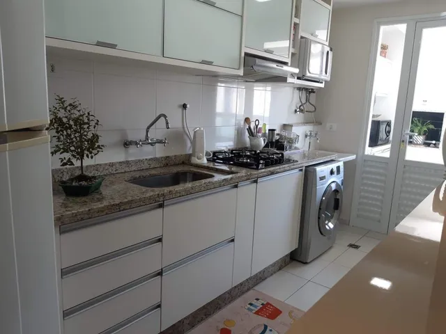 Apartamento com 10m² 3 quartos e 2 banheiros, à venda, no bairro Gleba Palhano em Londrina