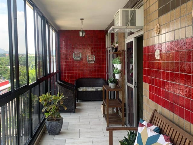 Apartamento 2 quartos e 2 banheiros, à venda, no bairro Taquara em Rio de Janeiro