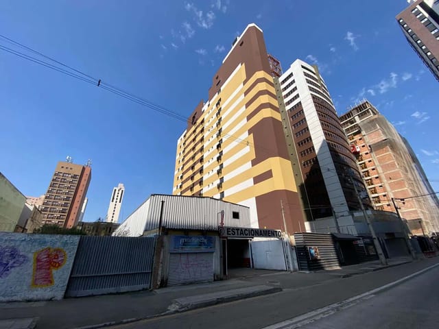 Apartamento com 52m² 1 quarto e 1 banheiro, à venda, no bairro Centro em Curitiba