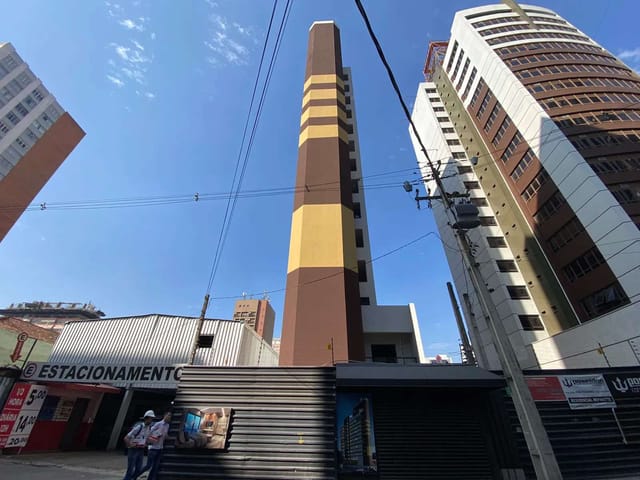 Apartamento com 52m² 1 quarto e 1 banheiro, à venda, no bairro Centro em Curitiba