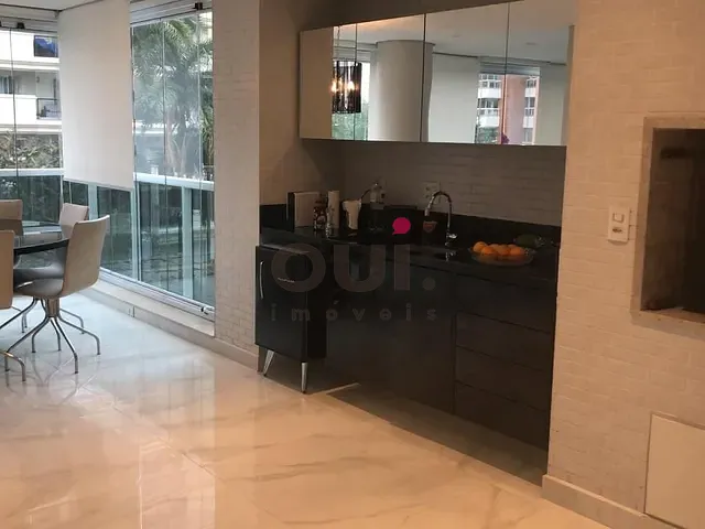 Apartamento 3 quartos e 6 banheiros, à venda, no bairro Indianópolis em São Paulo