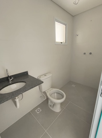 Apartamento com 68m² 2 quartos e 2 banheiros, à venda, no bairro Parque São Luís em Taubaté