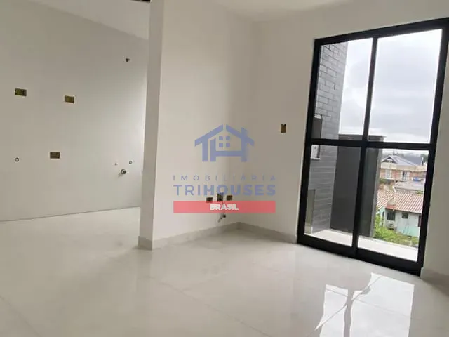 Prédio 2 quartos e 2 banheiros, à venda, no bairro Cidade Jardim em São José dos Pinhais