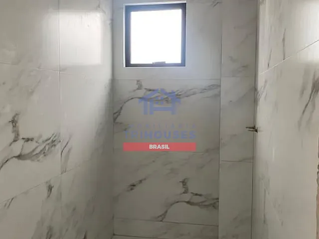 Prédio 2 quartos e 2 banheiros, à venda, no bairro Cidade Jardim em São José dos Pinhais