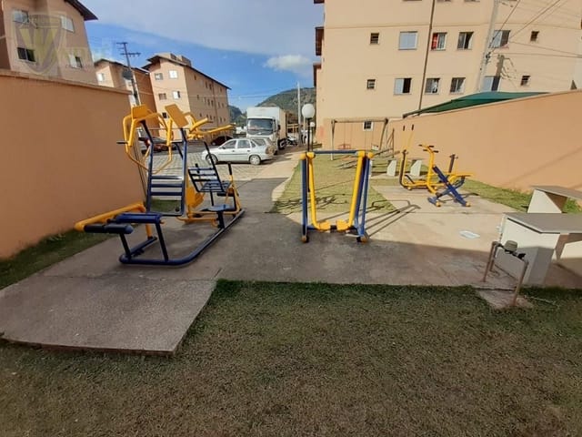 Apartamento 2 quartos e 1 banheiro, para alugar, no bairro Centro em Extrema