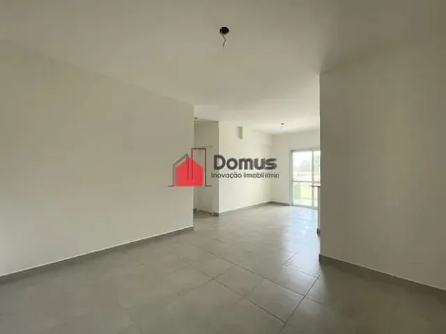 Apartamento à venda, no bairro Itaguá em Ubatuba