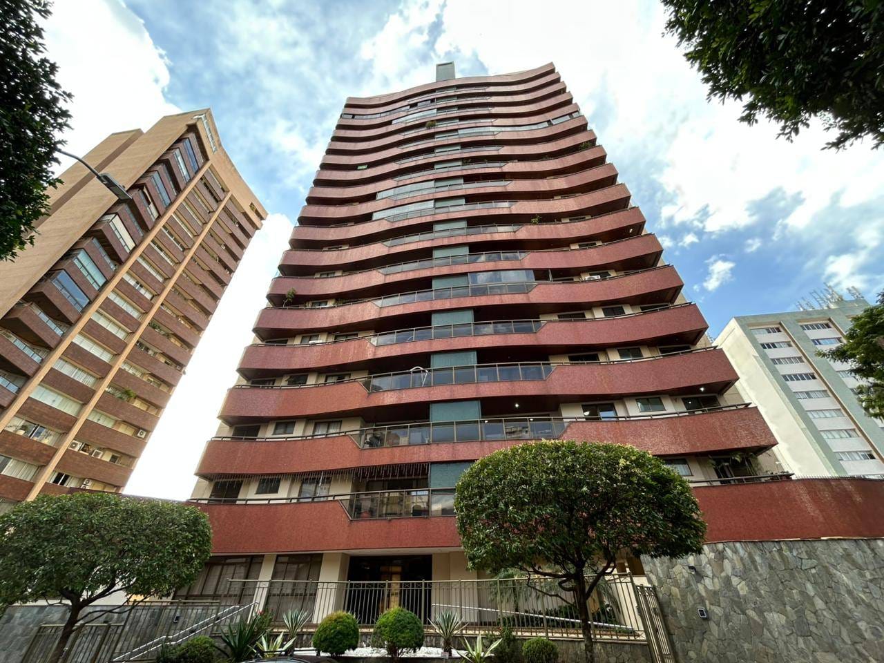 Apartamento, 3 quartos, 163 m² - Foto 2