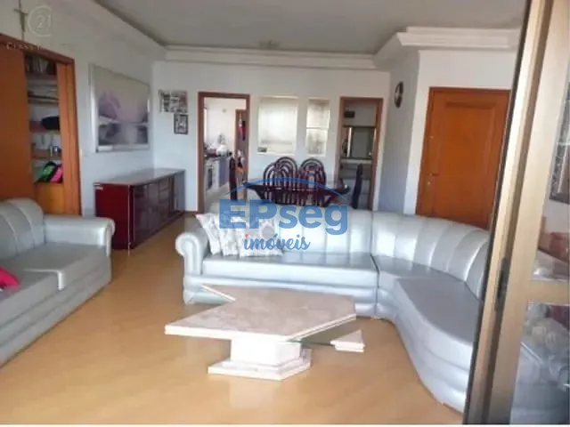 Apartamento 3 quartos e 5 banheiros, à venda, no bairro Centro em Londrina