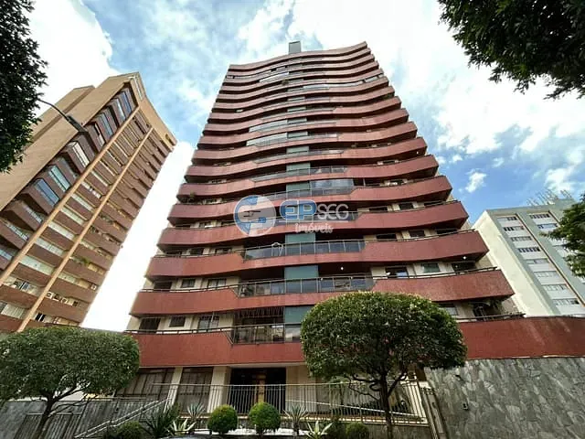Apartamento 3 quartos e 5 banheiros, à venda, no bairro Centro em Londrina