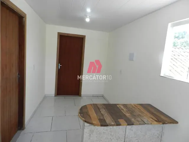 Casa 1 quarto e 1 banheiro, para alugar, no bairro Vorstadt em Blumenau
