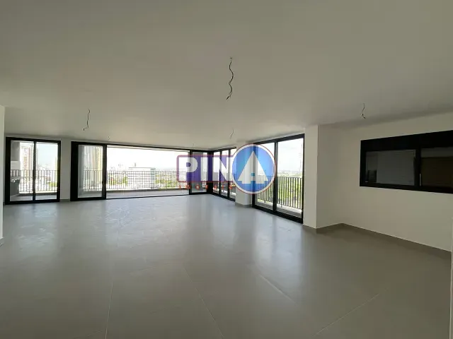 Apartamento com 200m² 4 quartos e 5 banheiros, à venda, no bairro Serrinha em Goiânia