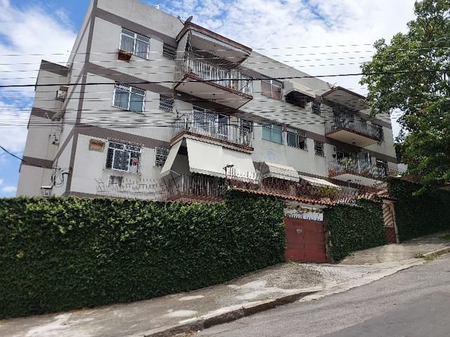 Apartamento 2 quartos e 1 banheiro, à venda, no bairro Tanque em Rio de Janeiro