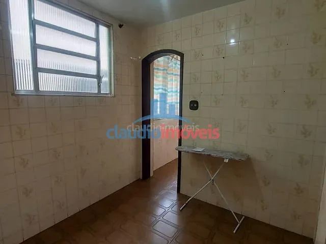 Apartamento 2 quartos e 1 banheiro, à venda, no bairro Centro em Barra Mansa
