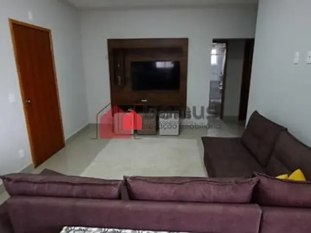Apartamento à venda, no bairro Vivamar em Ubatuba