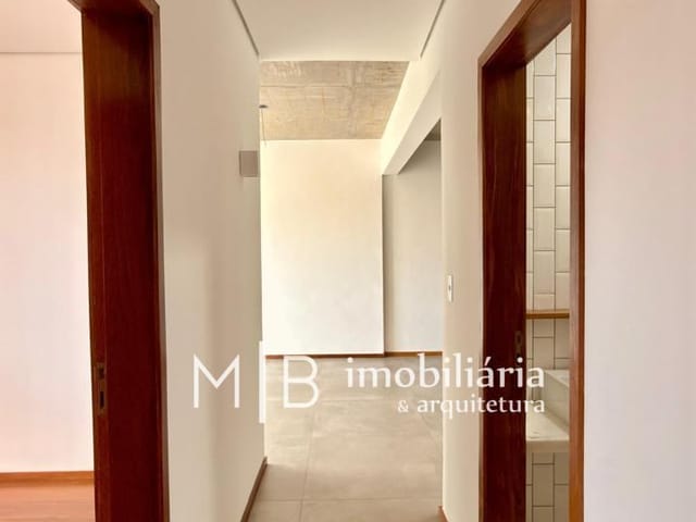 Apartamento 2 quartos e 2 banheiros, para alugar, no bairro Santa Filomena em Lavras