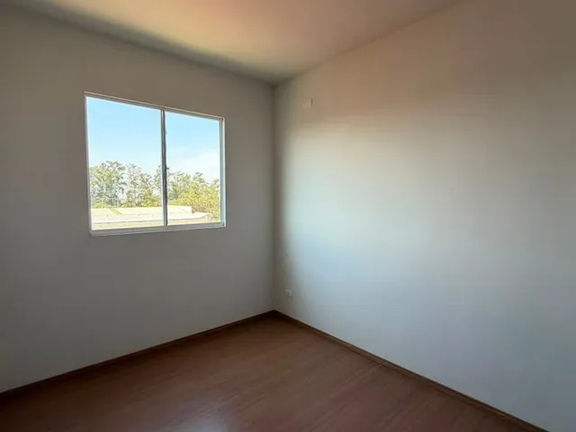 Apartamento 2 quartos e 1 banheiro, para alugar, no bairro Jardim Bela Itália em Cambé