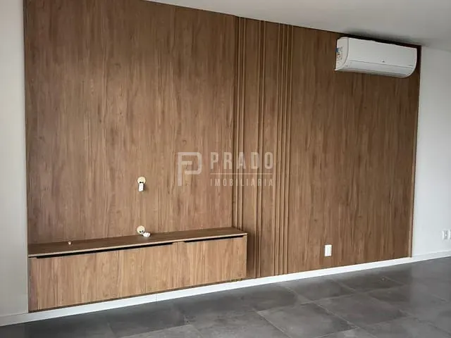 Apartamento 2 quartos e 2 banheiros, à venda, no bairro Centro em Pelotas
