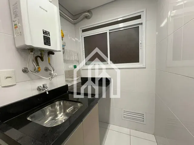 Apartamento 2 quartos e 2 banheiros, para alugar, no bairro Jardim Flor da Montanha em Guarulhos