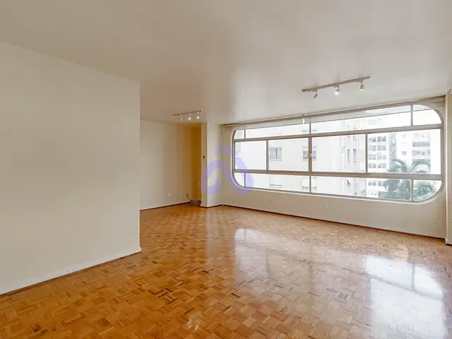 Apartamento 3 quartos e 2 banheiros, à venda, no bairro Itaim Bibi em São Paulo