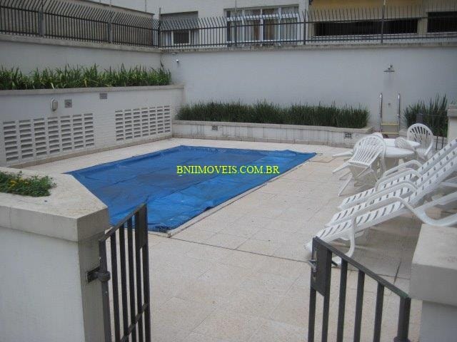 Apartamento para alugar com 3 quartos, 107m² - Foto 20