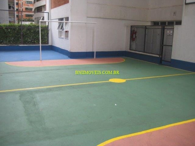 Apartamento para alugar com 3 quartos, 107m² - Foto 21