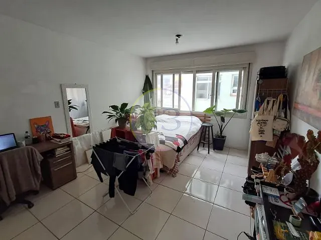 Apartamento 1 quarto e 1 banheiro, à venda, no bairro Centro em Pelotas