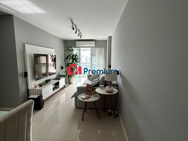 Apartamento 2 quartos e 2 banheiros, à venda, no bairro Jacarepaguá em Rio de Janeiro