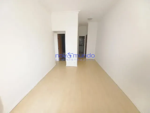 Apartamento com 80m² 2 quartos e 2 banheiros, para alugar, no bairro Laranjeiras em Rio de Janeiro