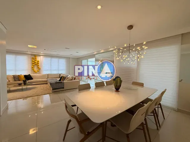 Apartamento com 228m² 4 quartos e 5 banheiros, à venda, no bairro Jardim Goiás em Goiânia