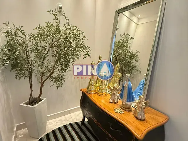 Apartamento com 228m² 4 quartos e 5 banheiros, à venda, no bairro Jardim Goiás em Goiânia