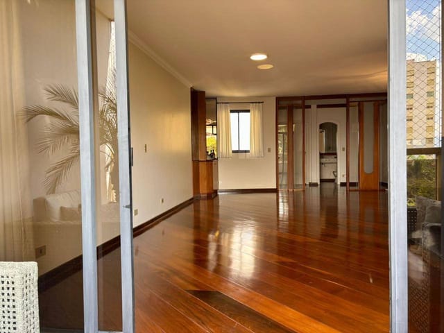 Apartamento 3 quartos e 3 banheiros, à venda, no bairro Centro em São João da Boa Vista