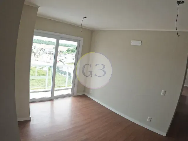 Apartamento 2 quartos e 1 banheiro, à venda ou para alugar, no bairro Três Vendas em Pelotas