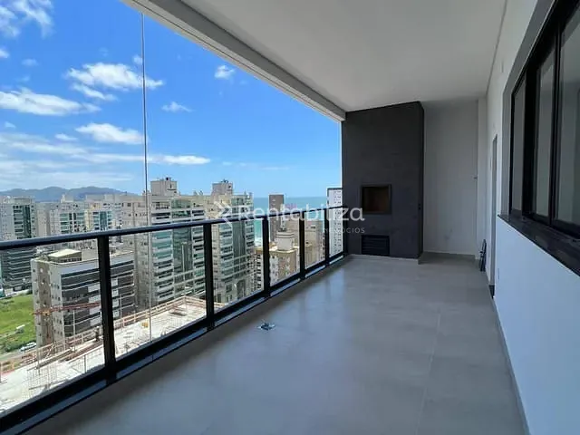 Apartamento 4 quartos e 5 banheiros, à venda, no bairro Meia Praia em Itapema