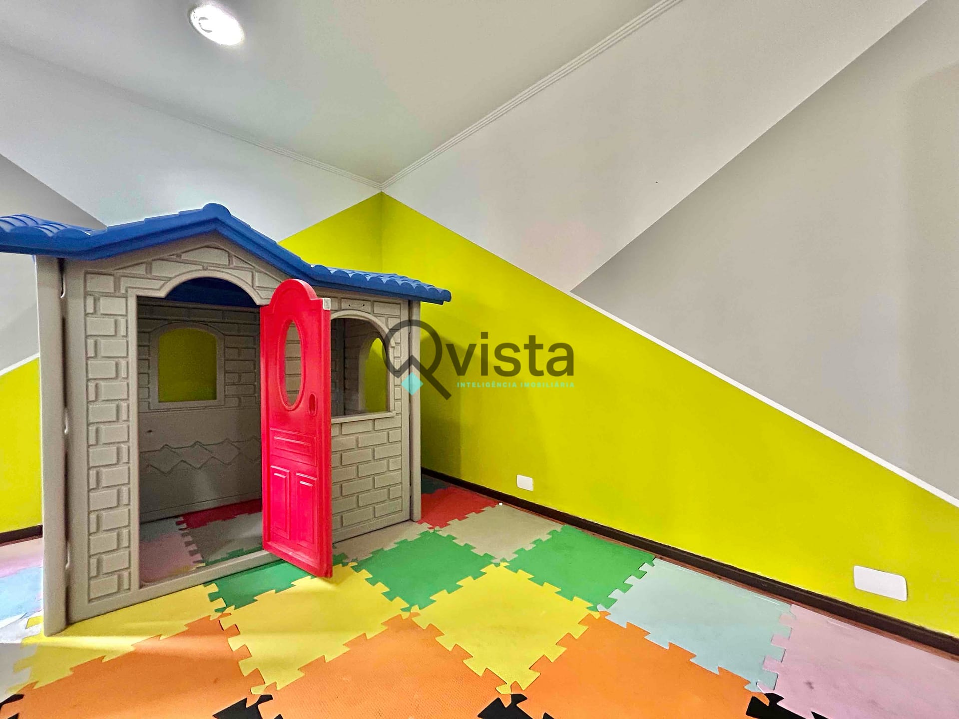 Apartamento à venda com 3 quartos, 112m² - Foto 33
