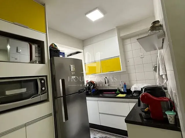 Apartamento 3 quartos e 2 banheiros, à venda, no bairro Moinho dos Ventos em Goiânia