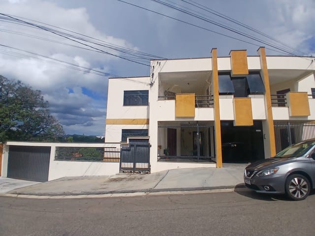 Apartamento 3 quartos e 2 banheiros, para alugar, no bairro Jardim São Thiago em São João da Boa Vista