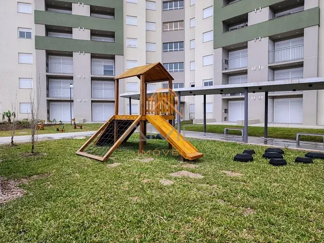 Apartamento 2 quartos e 2 banheiros, à venda, no bairro Areal em Pelotas