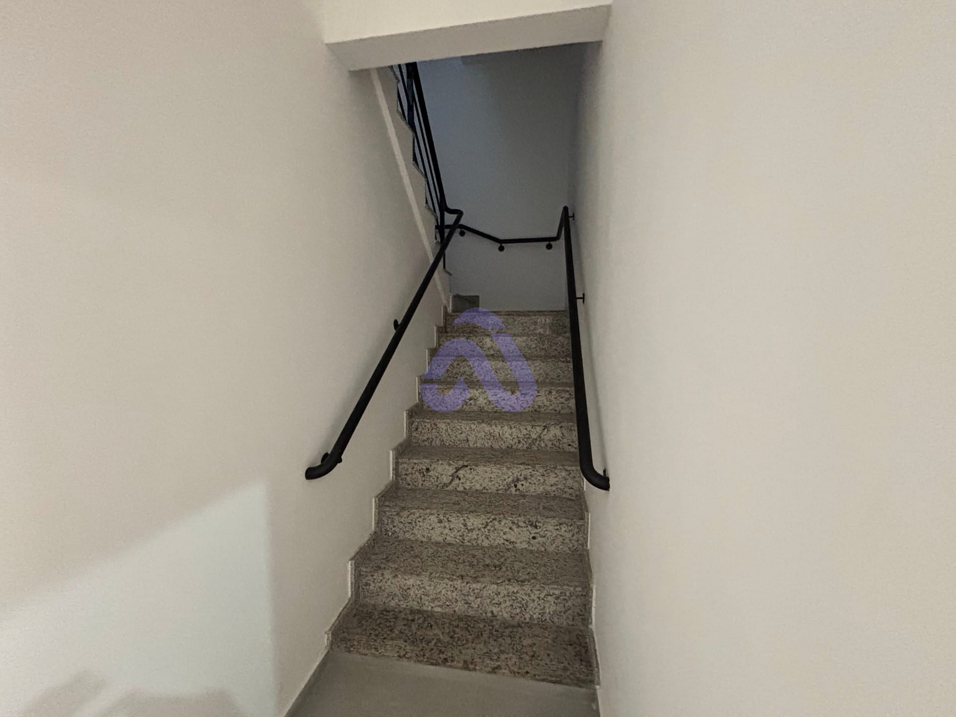 Apartamento à venda com 2 quartos, 45m² - Foto 4