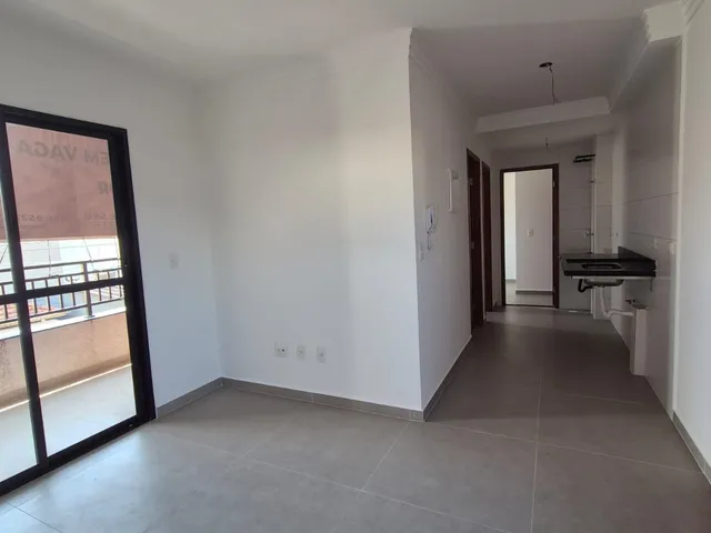Apartamento 2 quartos e 1 banheiro, à venda, no bairro Vila Constança em São Paulo