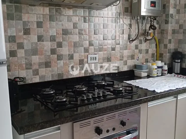 Apartamento 2 quartos e 1 banheiro, à venda, no bairro Abranches em Curitiba