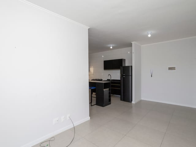 Apartamento com 61m² 2 quartos e 1 banheiro, à venda, no bairro Areal em Pelotas